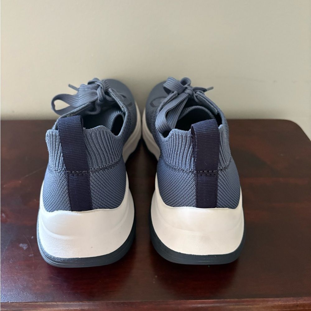 Clarks Cloudsteppers Women's Circuit Tie Denim Blue Knit Size 7.5 - Picture 4 of 5